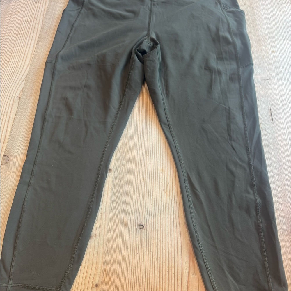 Lululemon leggings